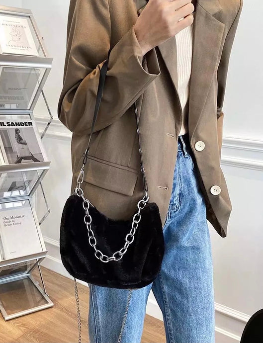 Plush Fur Street Chain Bag Black